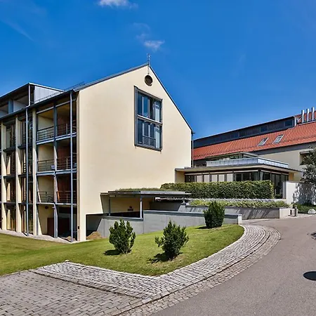 Oberschwaebischer Hof מלון Schwendi