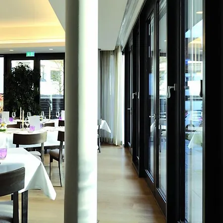 Oberschwaebischer Hof 4*