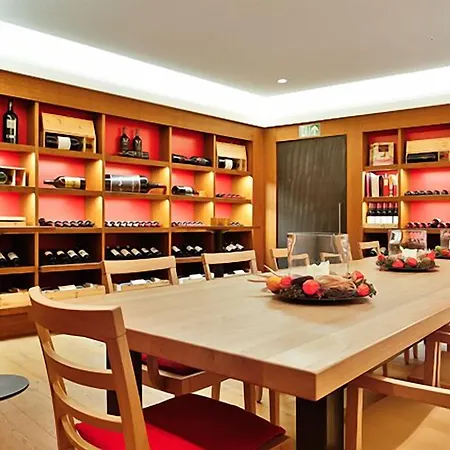 Oberschwaebischer Hof מלון 4*