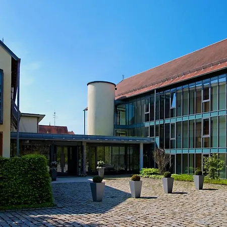מלון Oberschwaebischer Hof